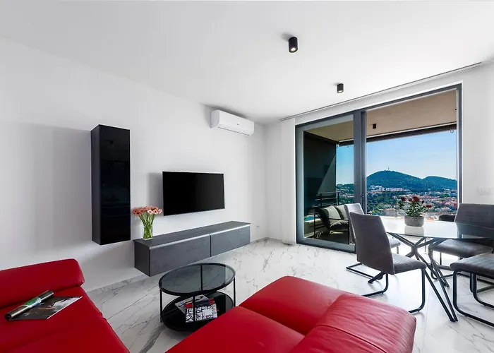 Seaview Sunset Oasis Appartamento *