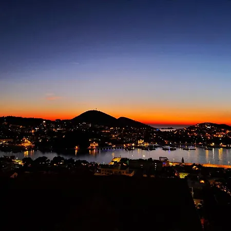 Διαμέρισμα Seaview Sunset Oasis *